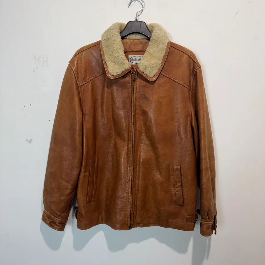 CAESEY PARK 소가죽 자켓