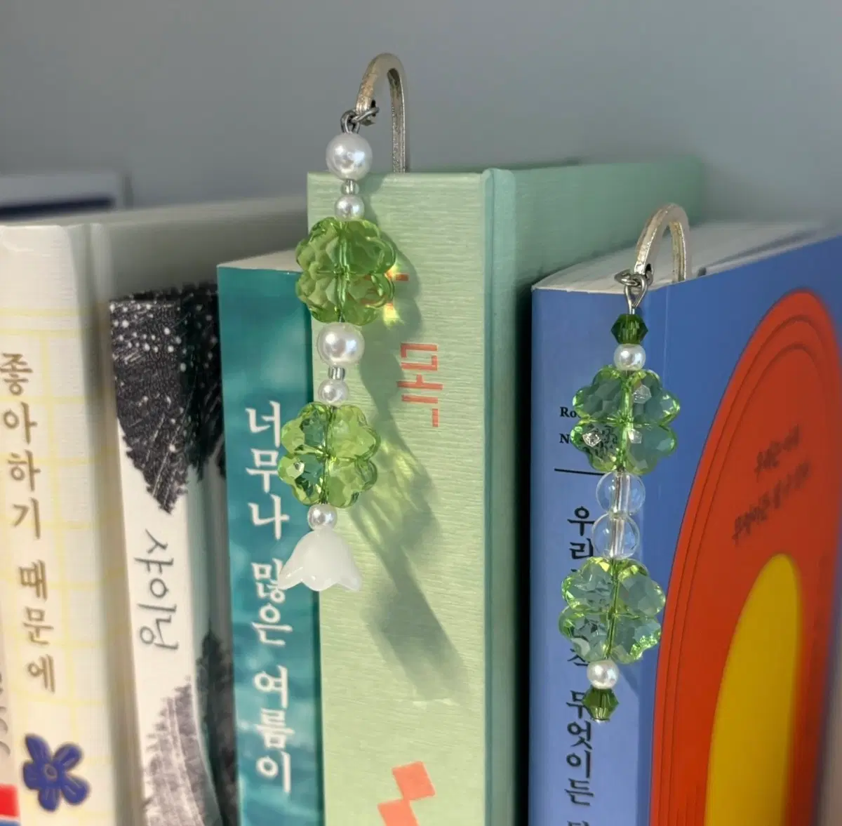 네잎 클로버 비즈 책갈피