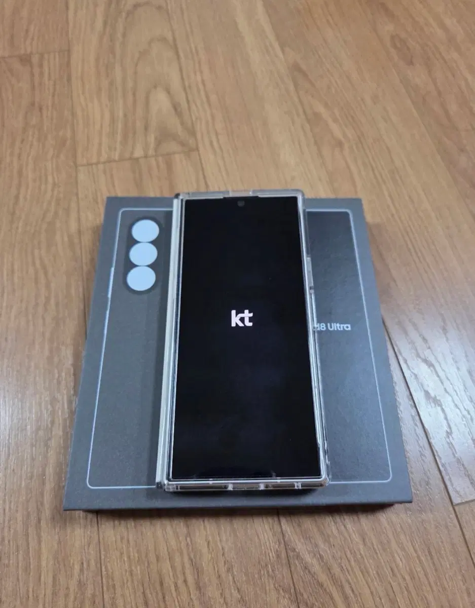 갤럭시 z폴드 8 울트라 512GB(확정기변가능) 크림색