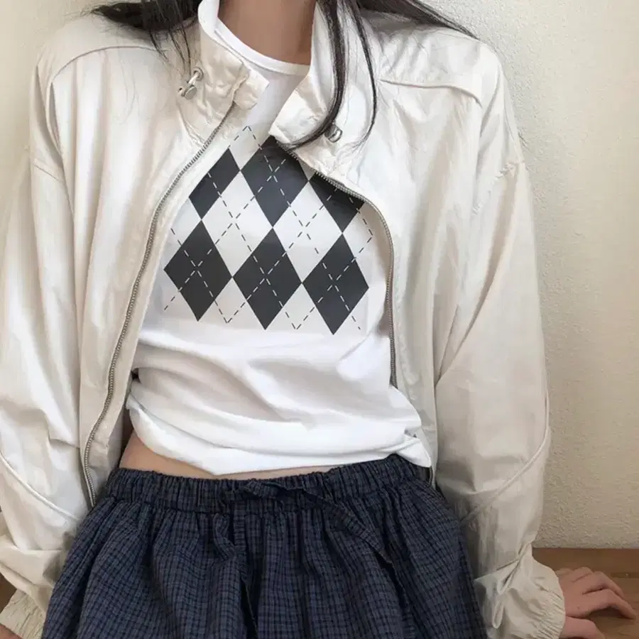 메이비베이비 바람막이 삽니다