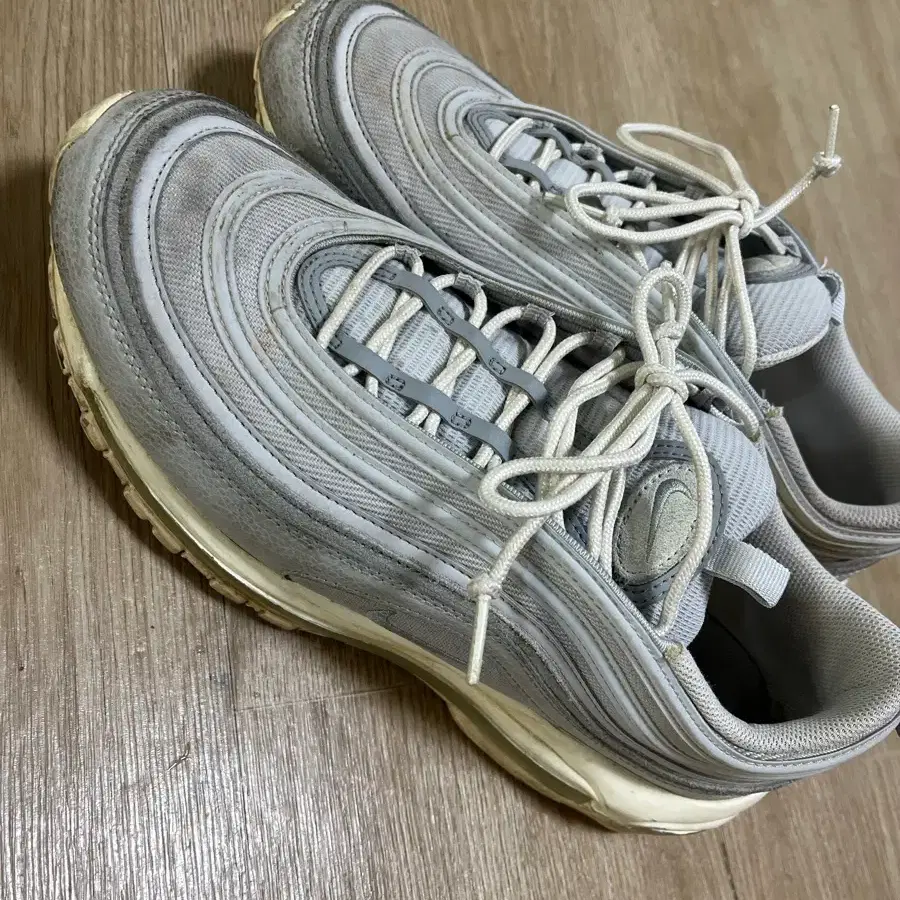 나이키 에어맥스 97 회색 신발