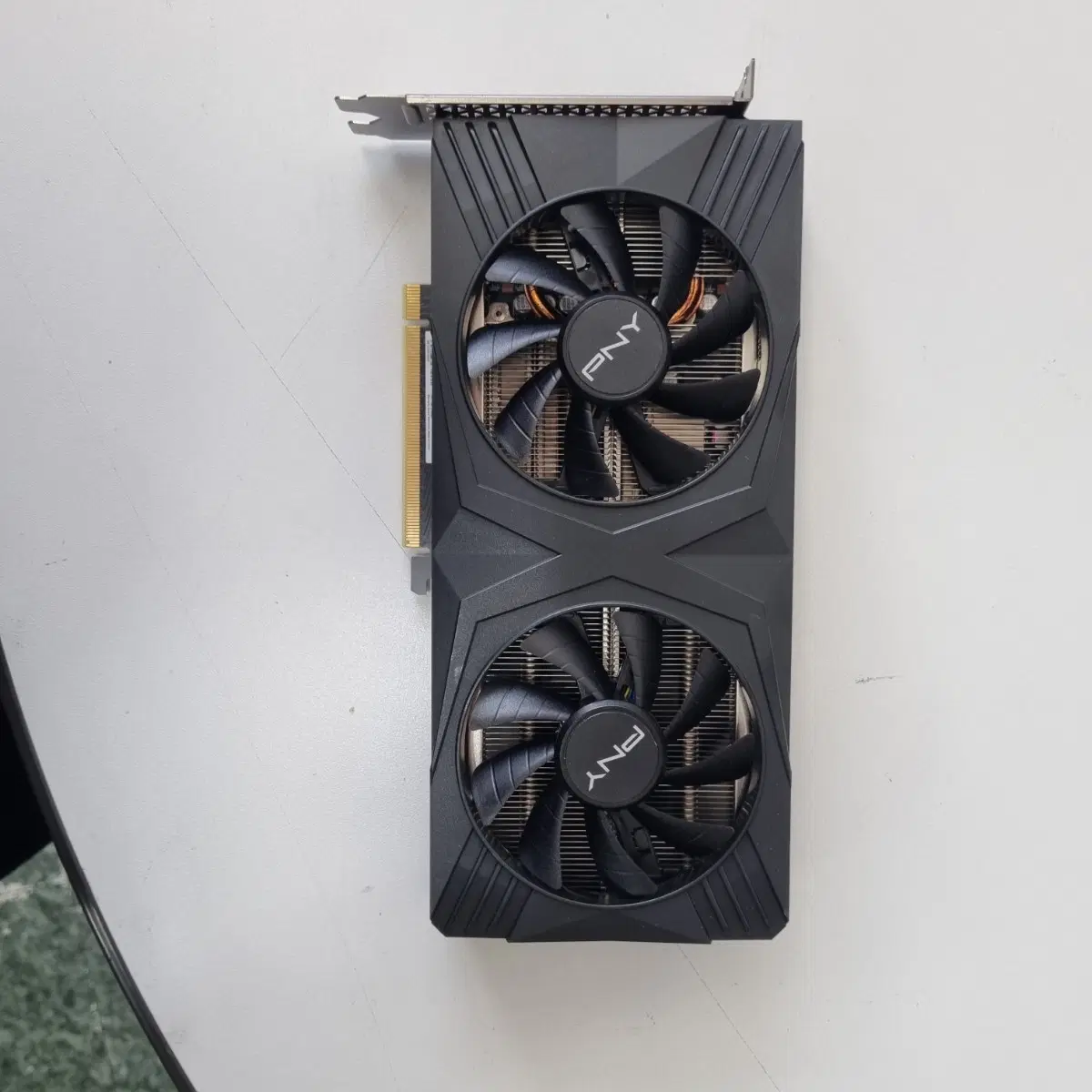 PNY RTX 4070 12GB 실사용 1년미만