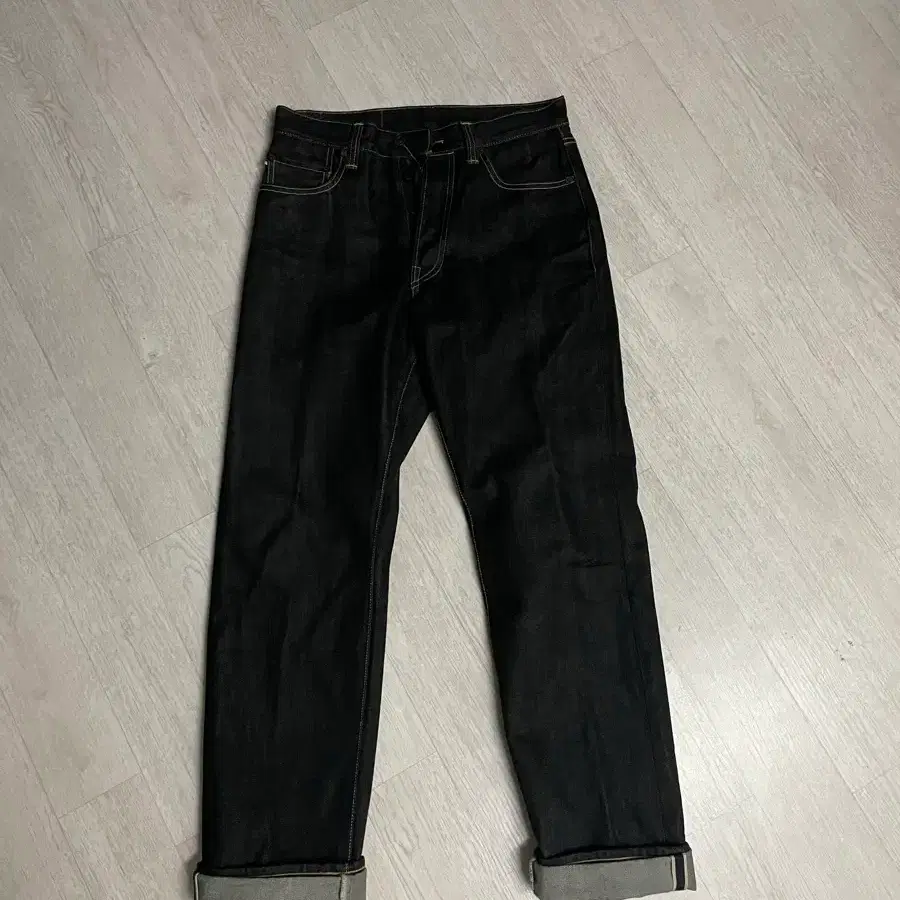 레드토네이도 블랙 셀비지 데님 29