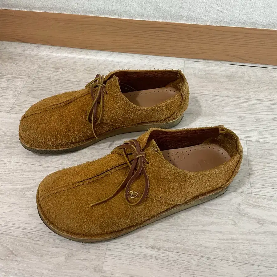 요기풋웨어 케이든 스웨이드 슈즈 270