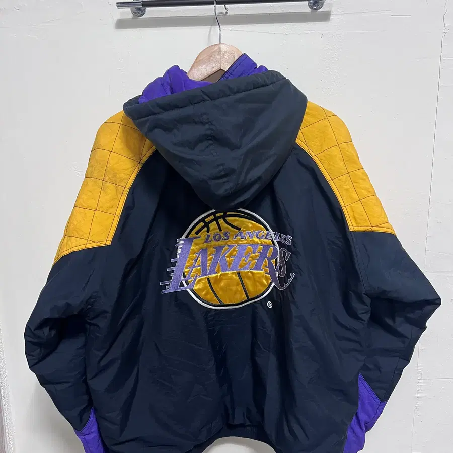 90s 스타터 올드스쿨 빈티지 la레이커스 스타디움 누빔 자켓 점퍼 패딩 농구 nba