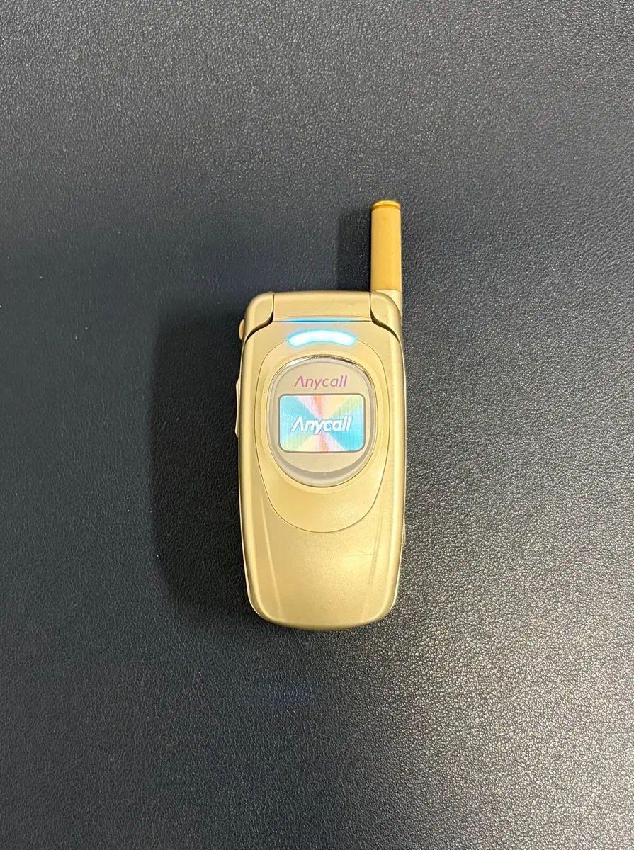 새제품 삼성 듀얼컬러폰 sph-x7500 팝니다