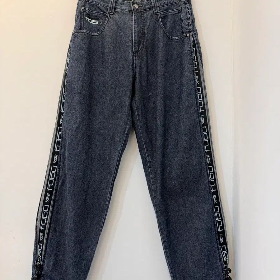 fubu 후부 2002년 올드스쿨 사이드 절개 로고 포인트 데님 팬츠