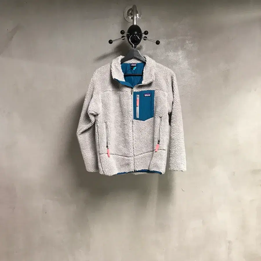 파타고니아 레트로 플리스 자켓 그레이 XL14(W)
