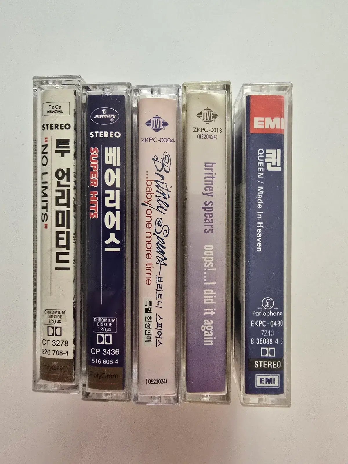 138 개봉 카세트테이프 일괄판매 - 투 언리미티드, 베리어스 슈퍼히츠, 브리트니 스피어스, 퀸