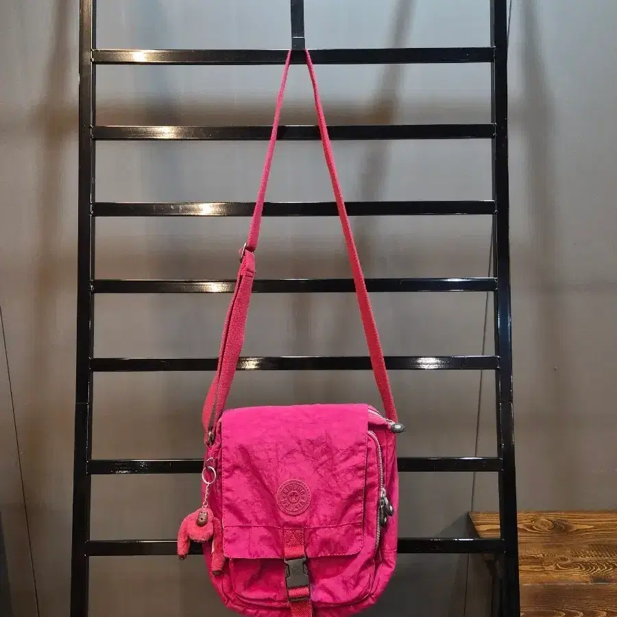[FREE] 키플링 Kipling 랜슬롯 크로스백 숄더백 3.9