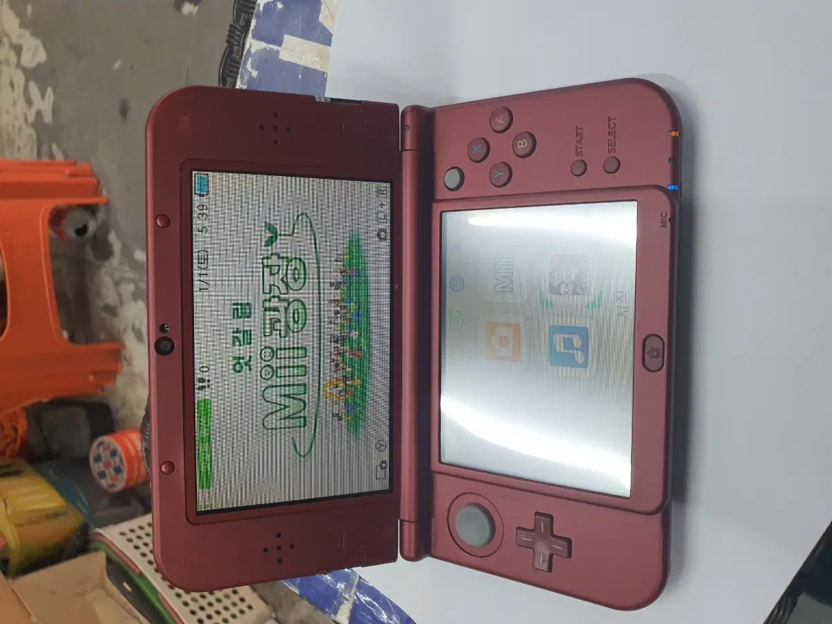 닌텐도 3DS XL레드