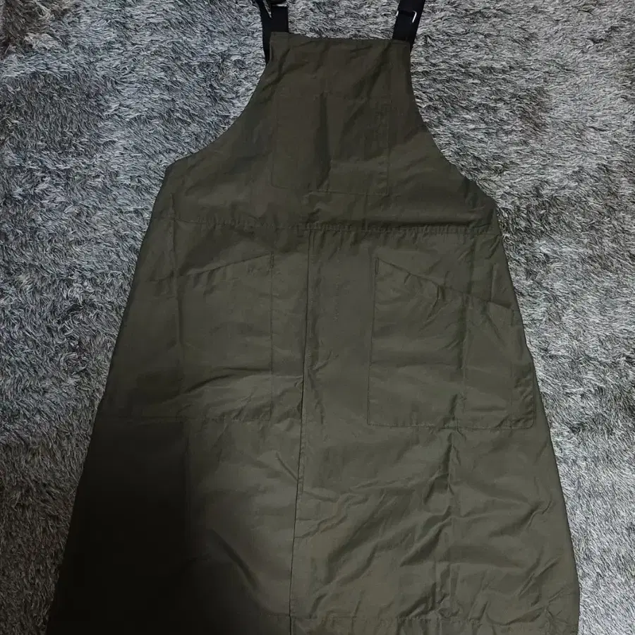 카카오 카키색 멜빵 공방 앞치마