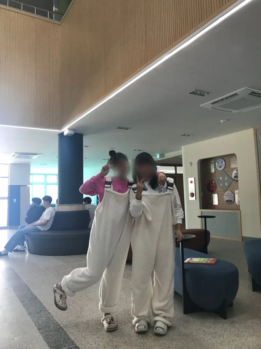 캔디 옷 싸게 팔아요