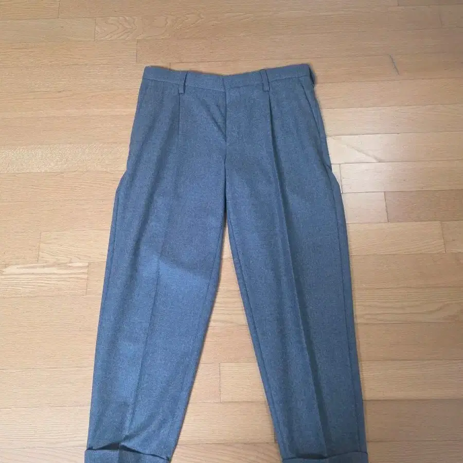 컬러(kolor) 22FW 턴업 울 팬츠 그레이 3사이즈 (22WCM-P15114)
