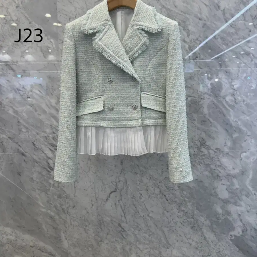 js뉴욕스타일신상(당일발송)밑단 플리츠주름 배색 프린지 더블 트위드자켓j23