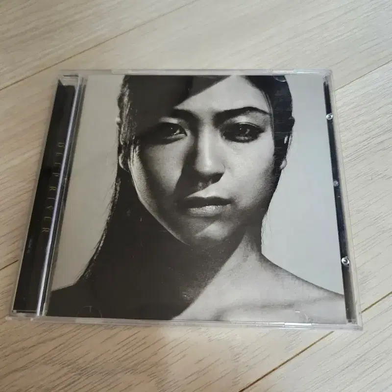 우타다 히카루 앨범 3집 deep river
