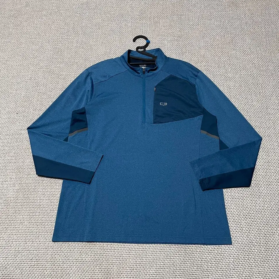 2XL 센터폴 등산 반집업 기능성티 A0929