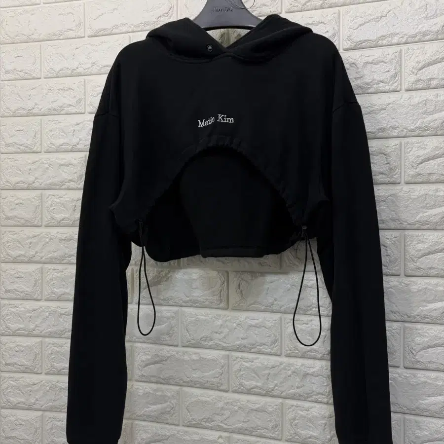 마뗑킴 크롭 볼레로 후드티 F