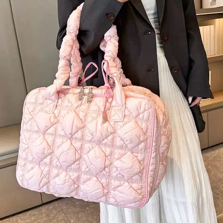 퀼팅 숄더백 핑크 가방