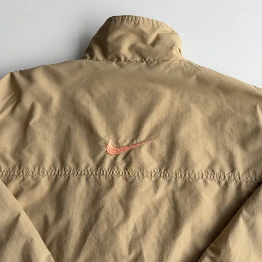 00s Nike 올드 나이키 센터 스우시 베이지 아우터 XL (105)