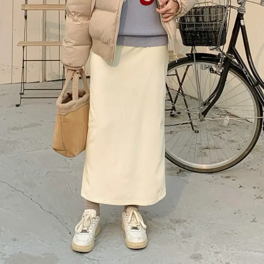 공구우먼 골지 기모 밴딩 롱스커트 아이보리