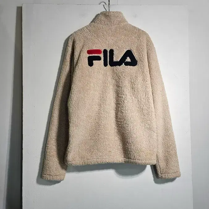 Fila 휠라 후리스
