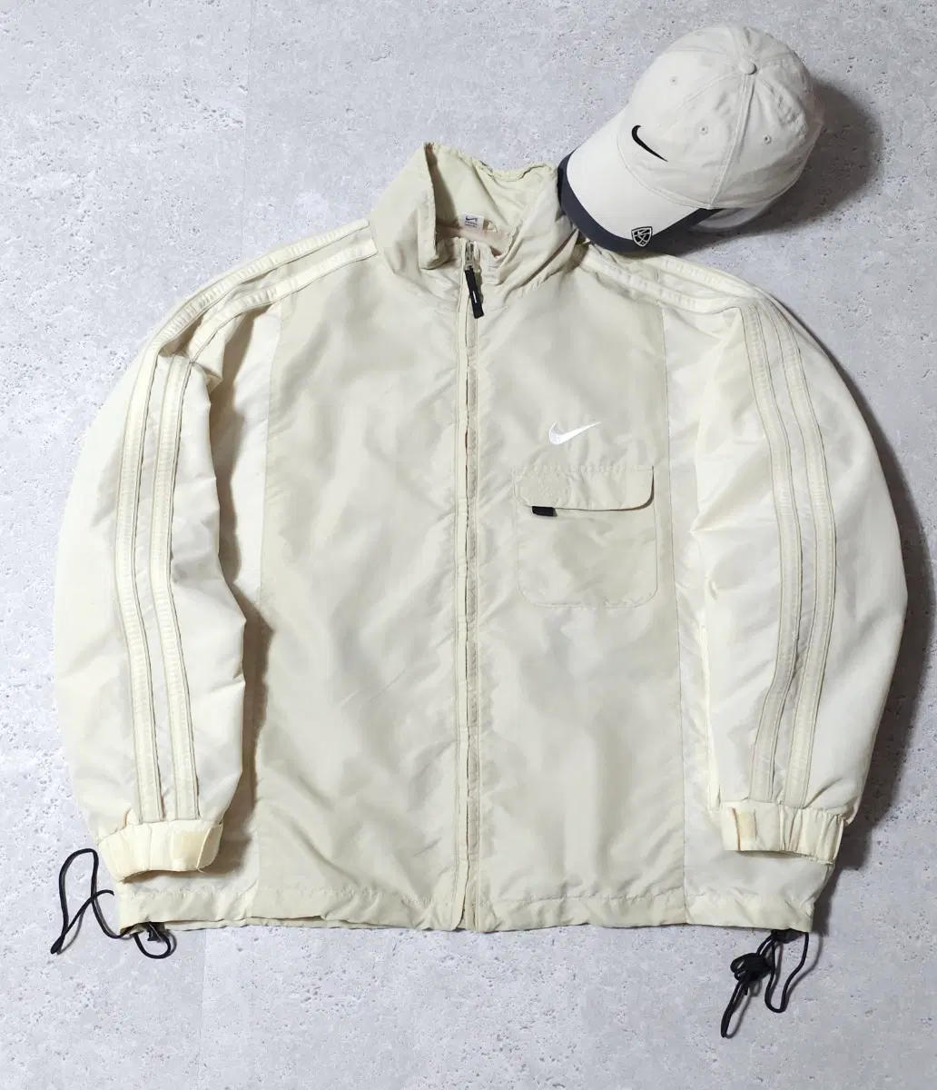 XL 나이키 90s 연베이지 배색 올드스쿨 오버핏 바람막이 자켓