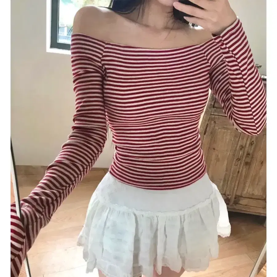 마이 허얇핏 스트라이프 오프숄더 tee