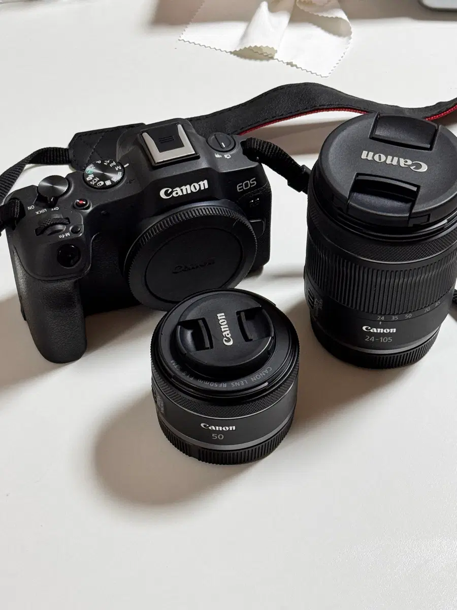 캐논 EOS R8 + RF 24-105mm + RF 50mm F1.8 렌즈 세트 판매합니다.