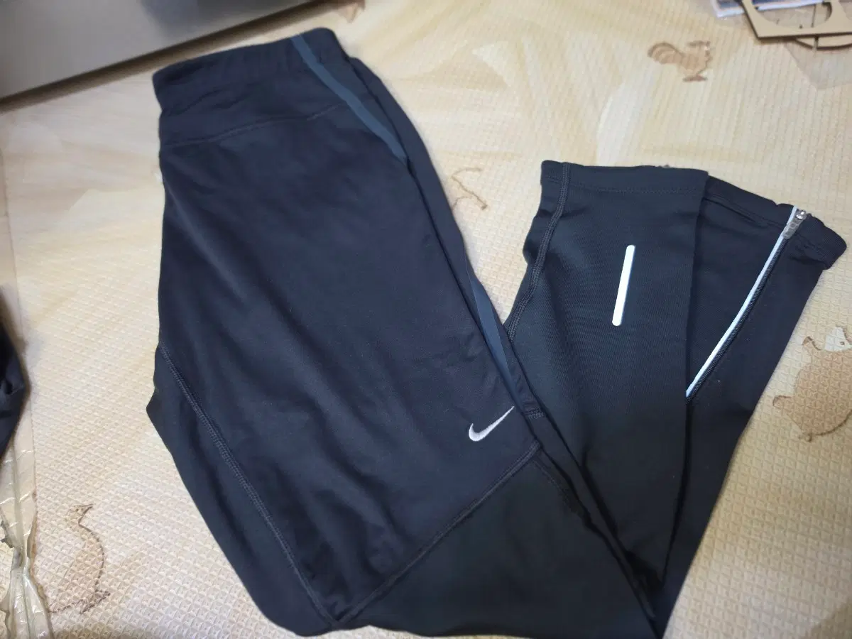 나이키 드라이핏 팬츠 M