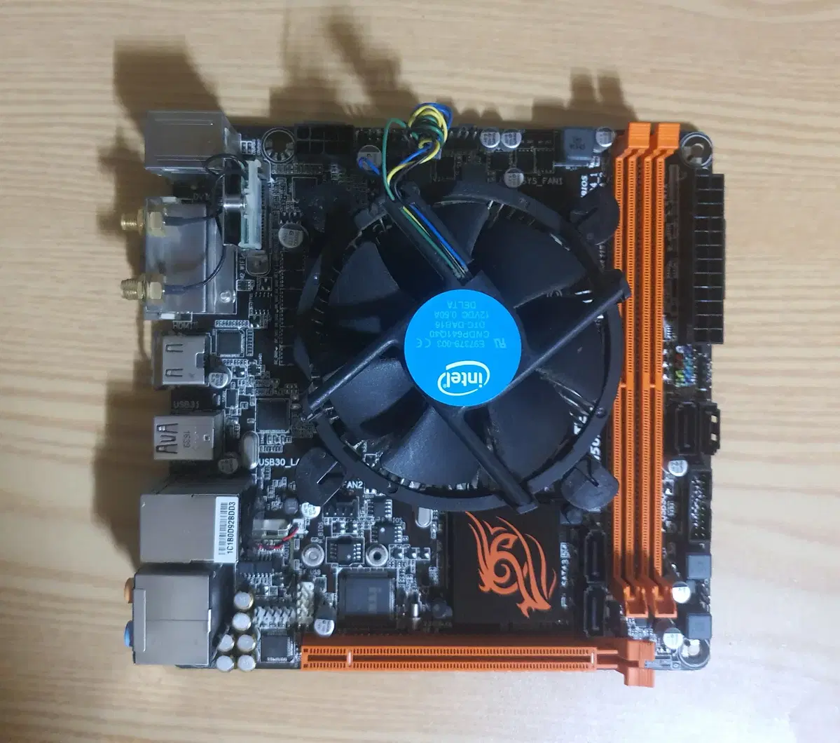 인텔 i5 6500 + B150N wifi itx 보드
