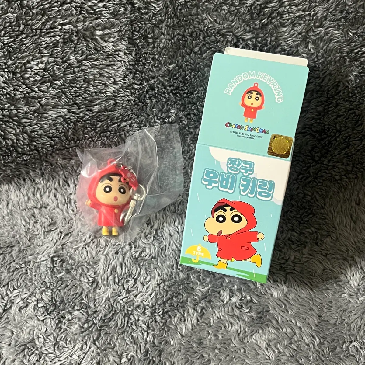 롯데시네마 짱구 떡잎유치원 우비 피규어 짱구