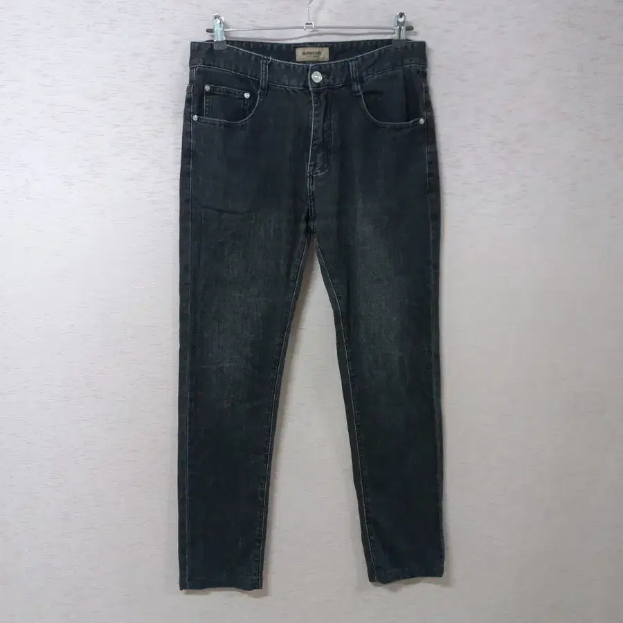 B9-29/블랙 워싱 데님팬츠 남성