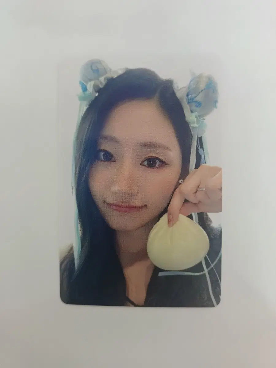 키스오브라이프 쥴리 만두 포카