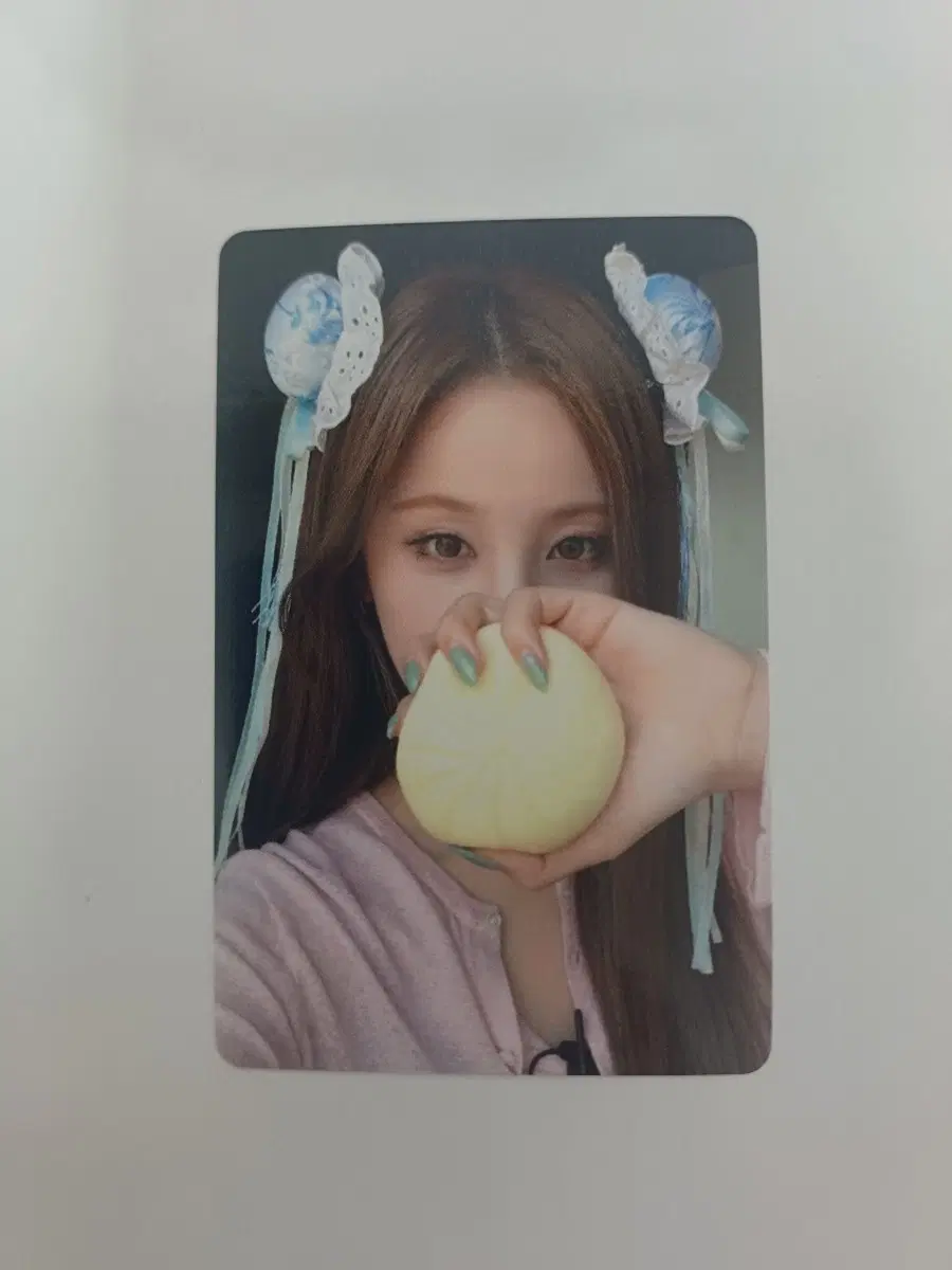 키스오브라이프 벨 만두 포카