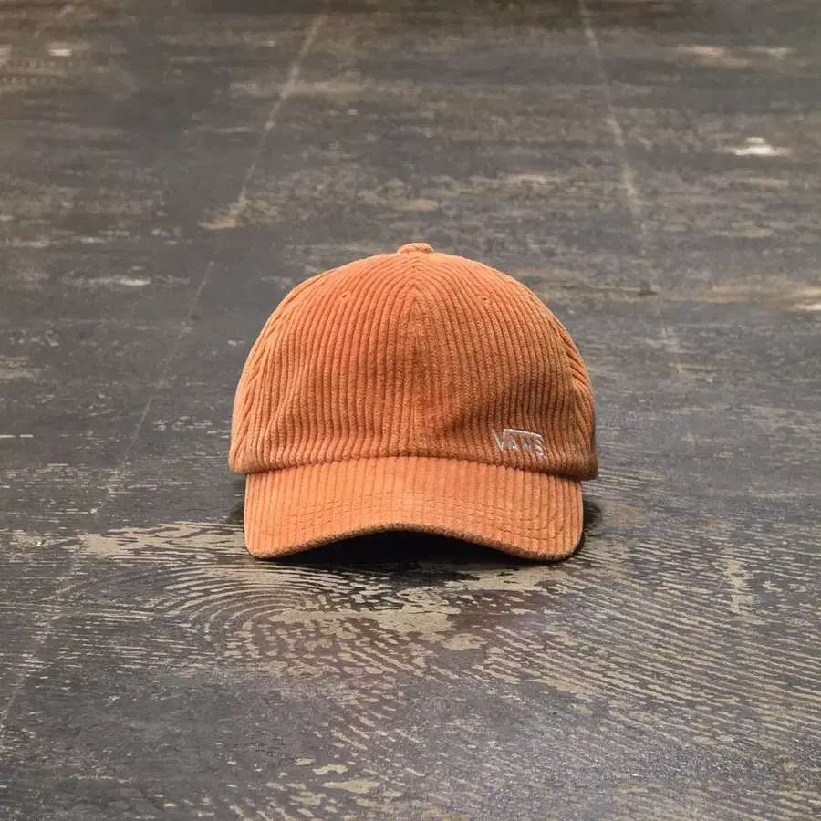 210 VANS 반스 코듀로이 볼캡