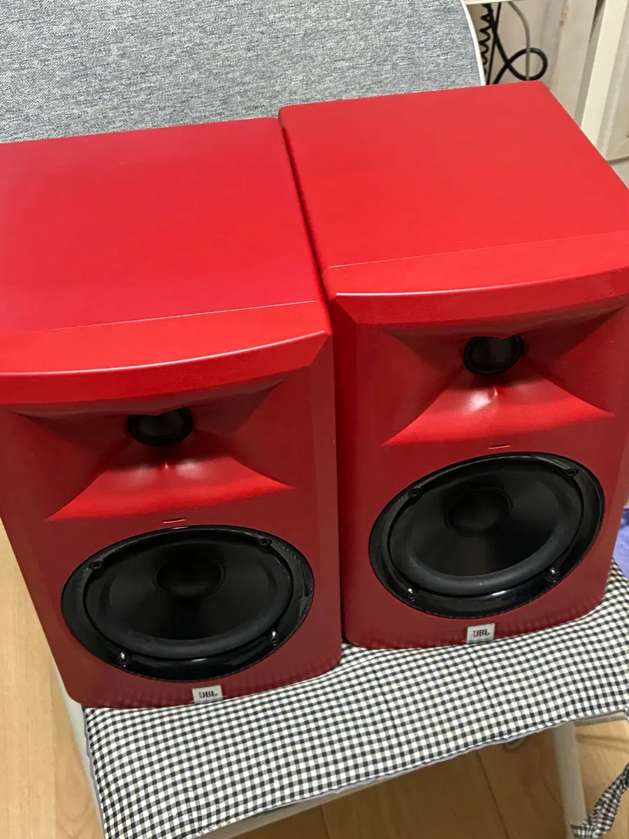 JBL ISR305 모니터스피커 1조 판매합니다