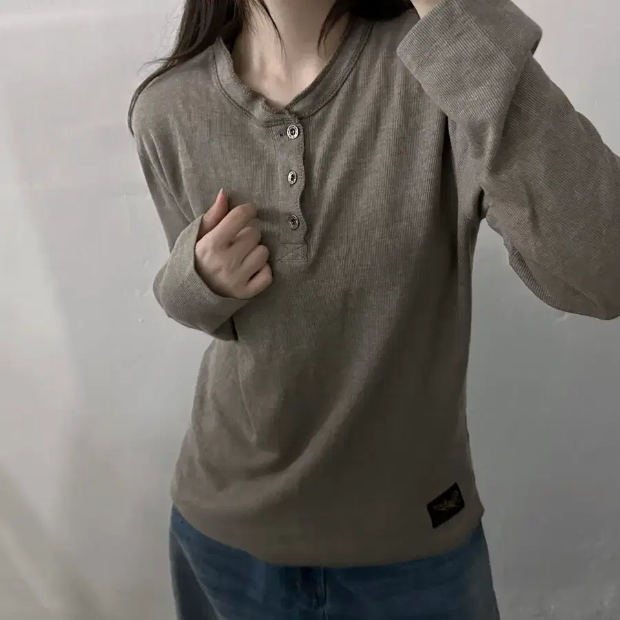 (L) 버커루 브라운 헨리넥 티셔츠 롱슬리브