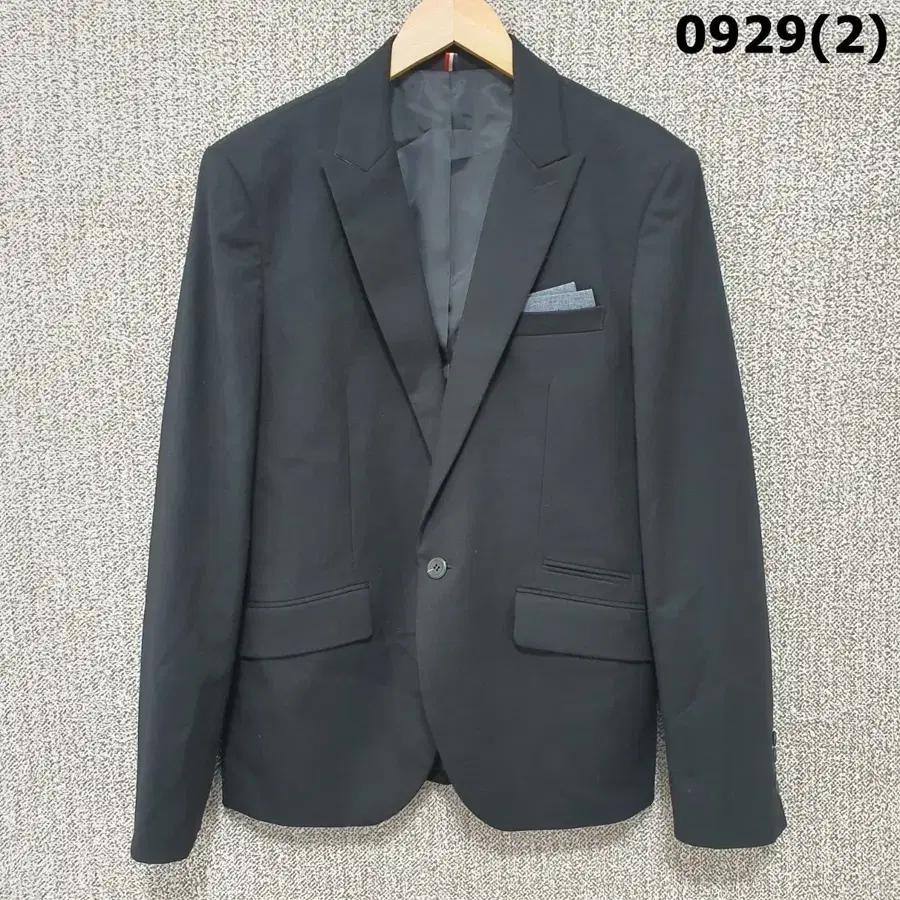 엔아이아이 블랙 정장 재킷 L