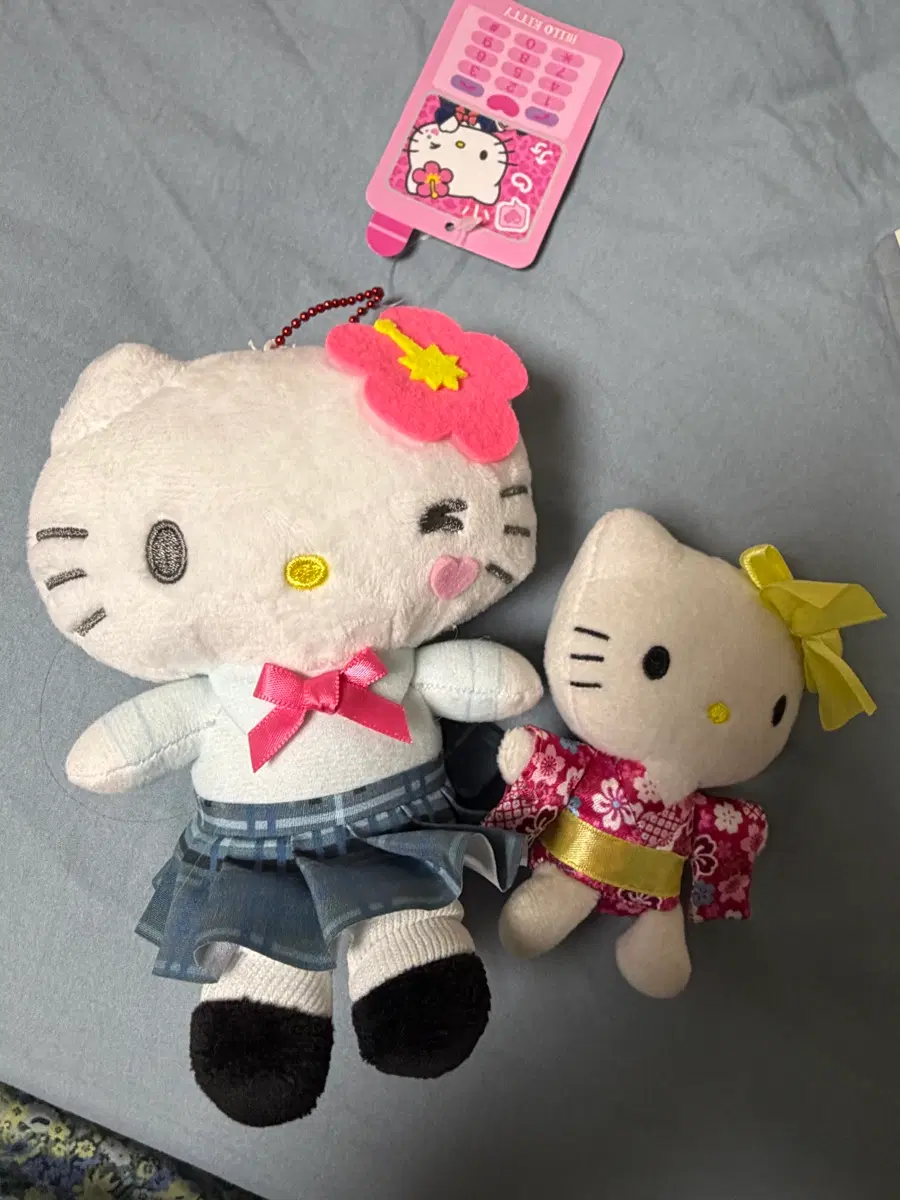헬로키티 인형 2개 일괄