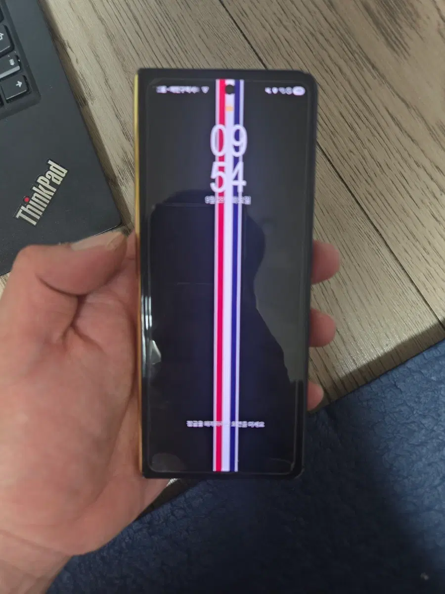 갤럭시 폴드5 톰브라운 에디션 512gb 단품판매 액정파손