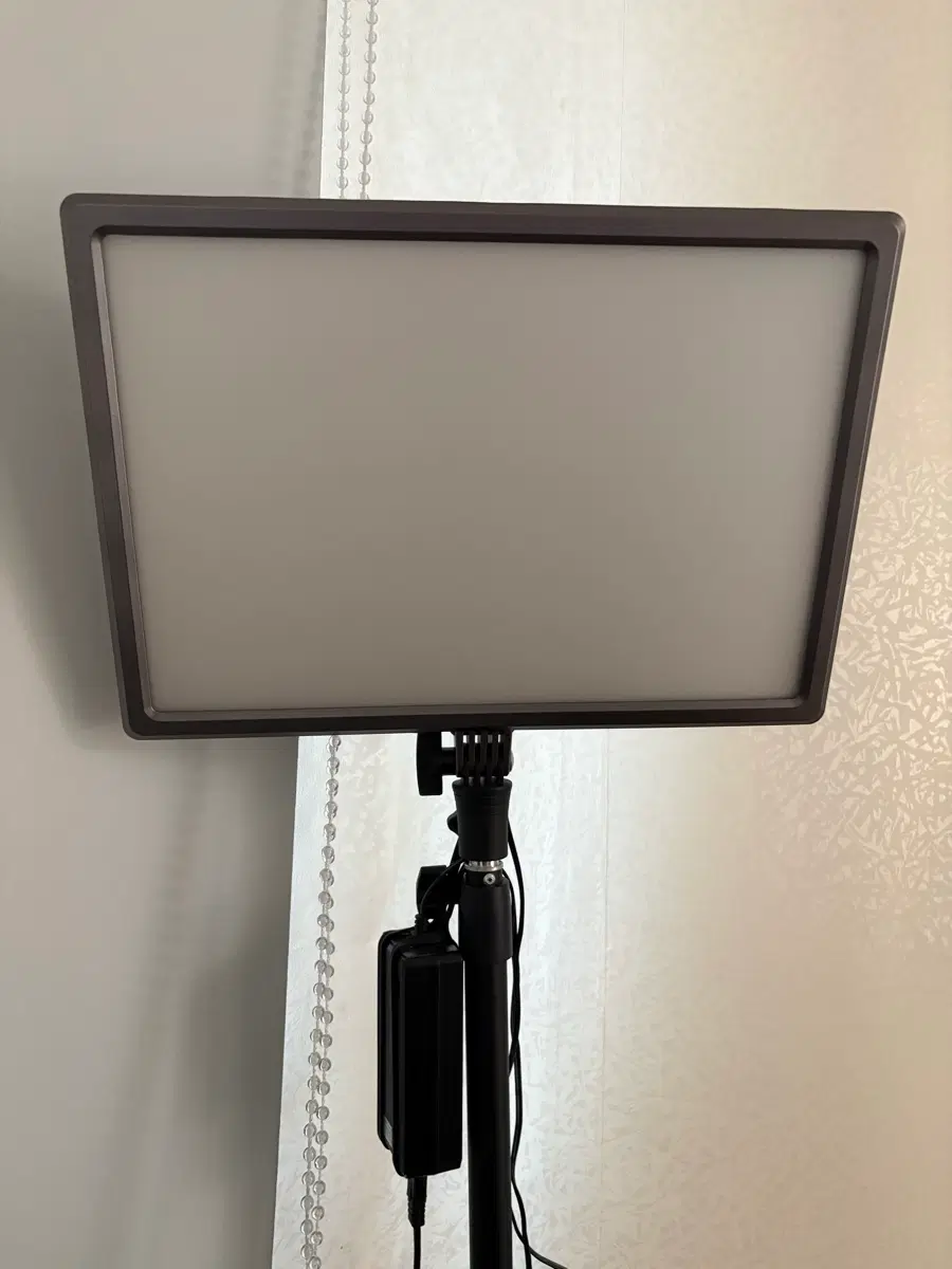 룩스패드 43 LED 조명