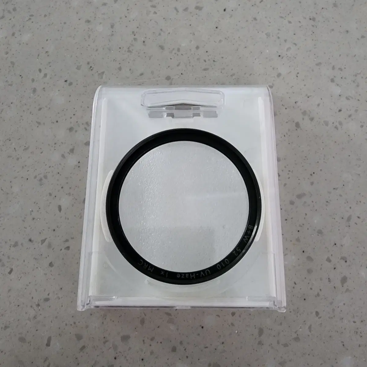 B+W 52mm UV-Haze 1x MRC 필터