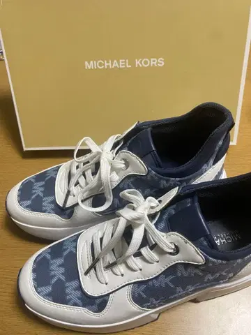 MICHAEL KORS 스니커즈 여성용 US7