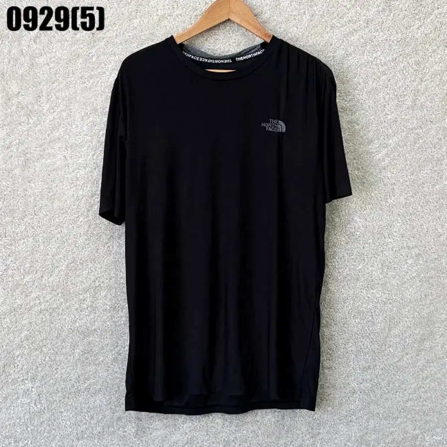 노스페이스 반팔티0929