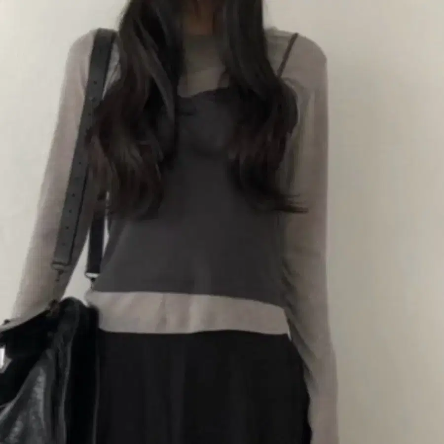 Yue 에시 슬리브 티 그레이