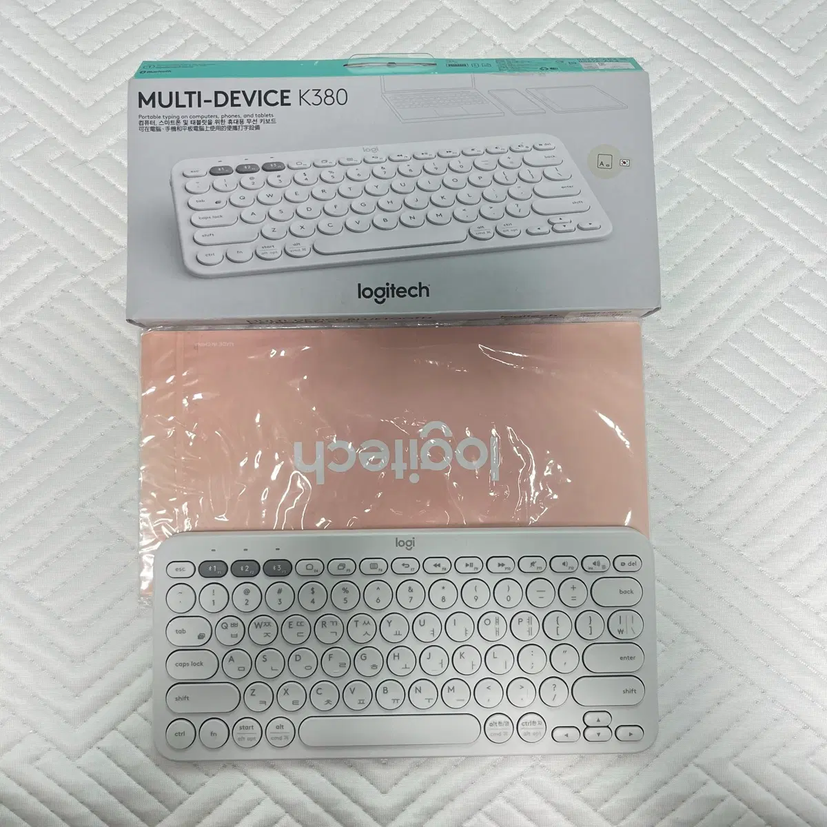 로지텍 무선 키보드 화이트 k380 박스 패드 포함