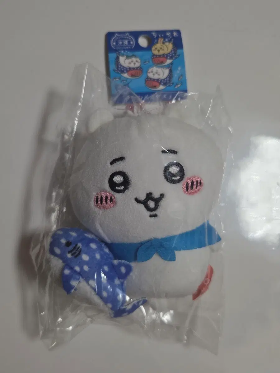 치이카와 오키나와 한정판 고래상어 인형