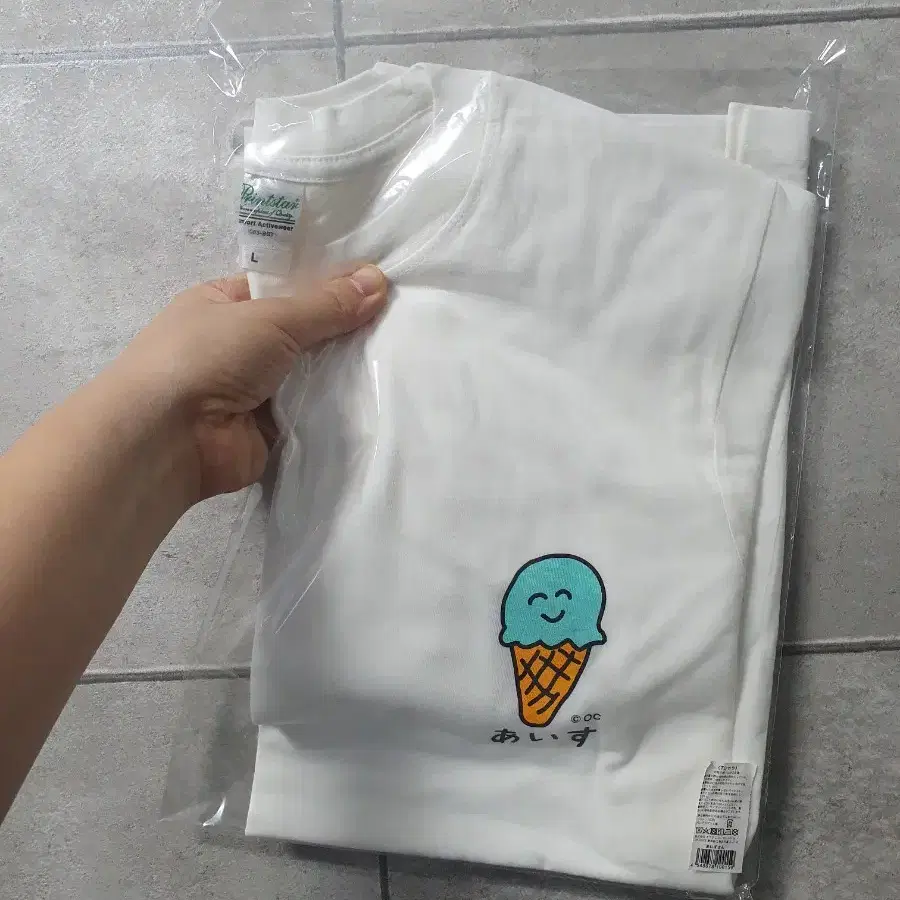 오에카키상 아이스크림 남여공용 반팔 티셔츠