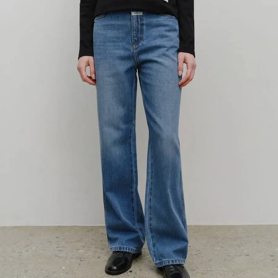 마리떼 W HIGH STRAIGHT DENIM PANTS blue